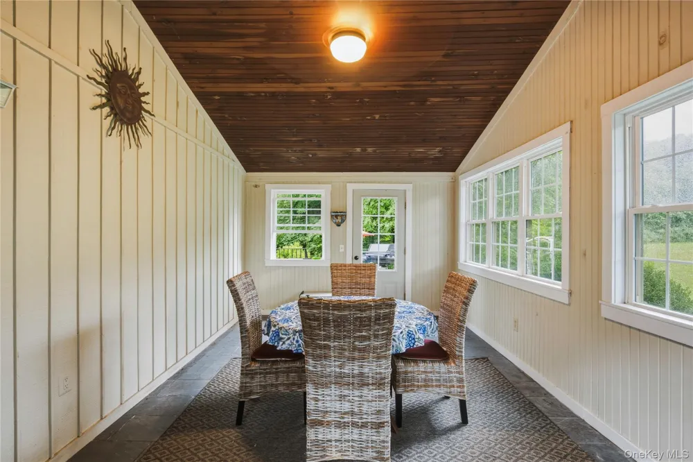 60 Traver Road Pleasant Valley, NY 12569