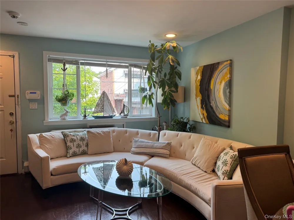 3705 Pratt Avenue #2C Bronx, NY 10466