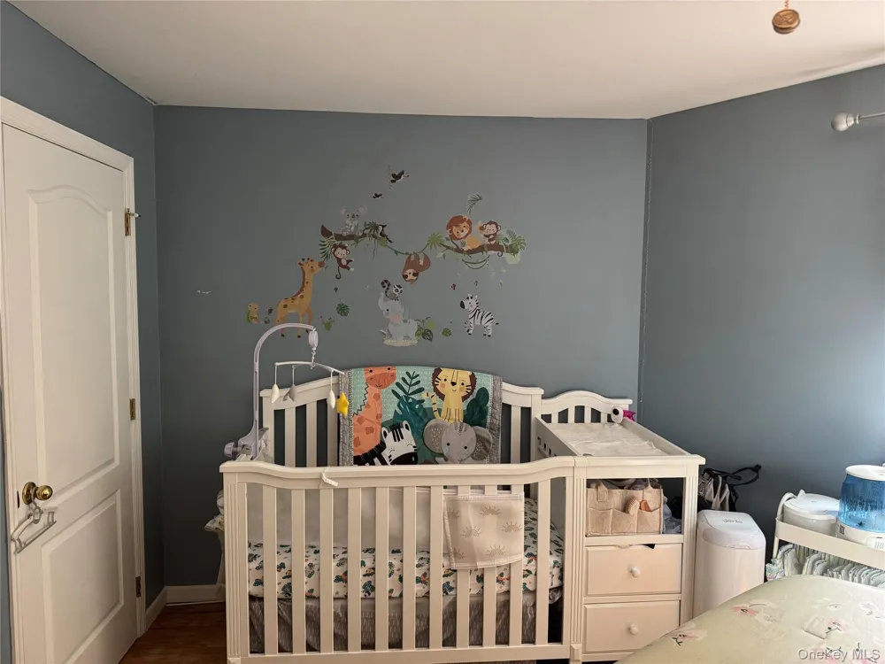 3705 Pratt Avenue #2C Bronx, NY 10466