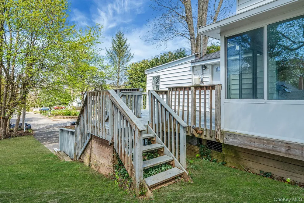 93 Maple Road Kings Park, NY 11754