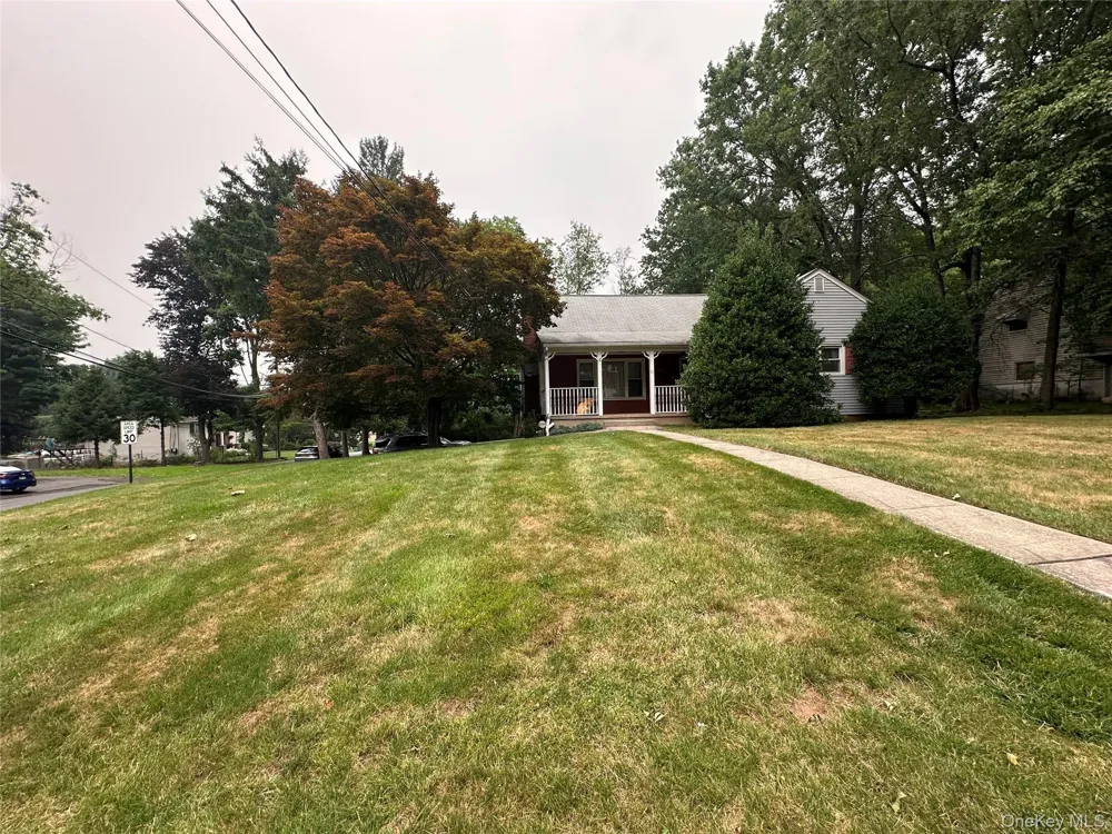 21 Harmony Road Spring Valley, NY 10977