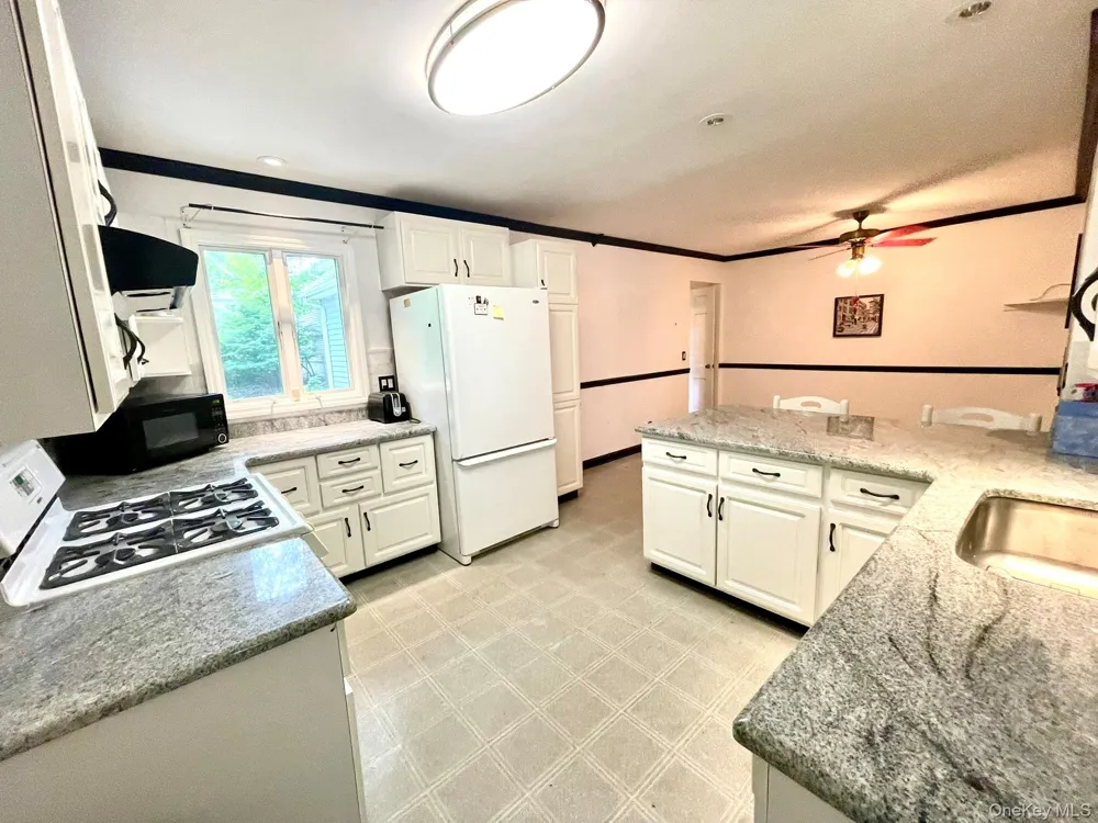21 Harmony Road Spring Valley, NY 10977