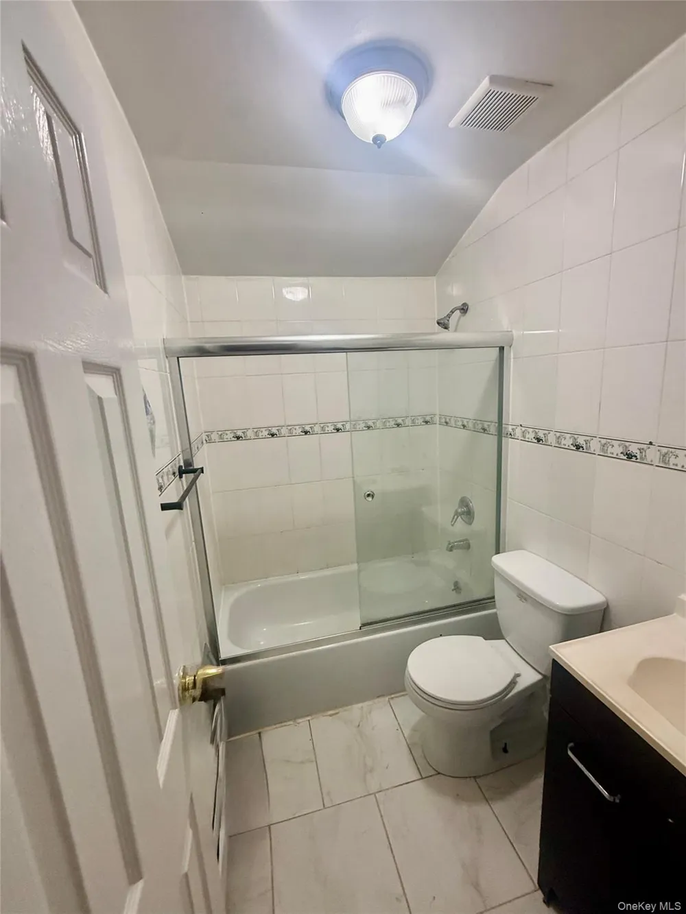 11535 158th Street Jamaica, NY 11434
