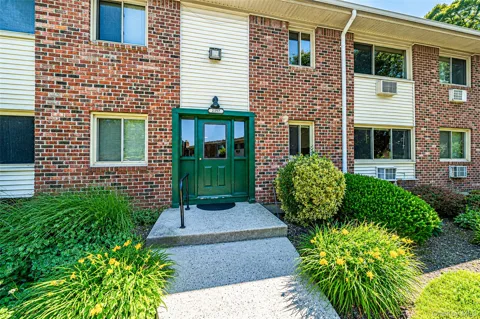 2397 union blvd #8a