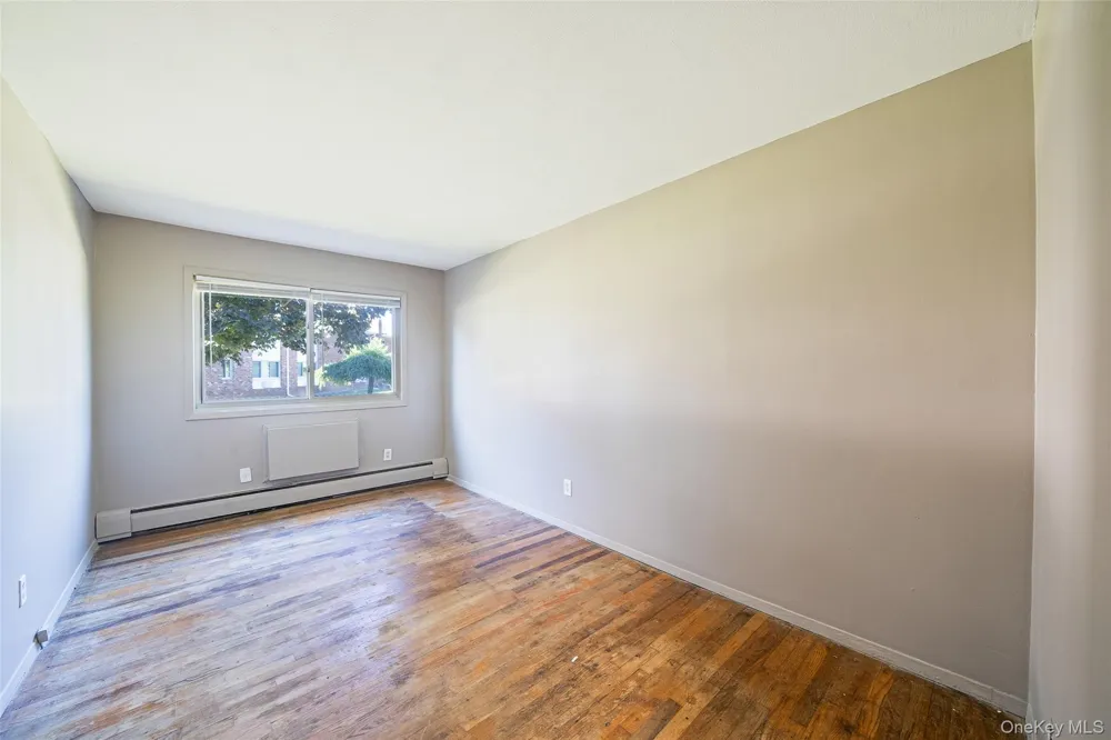 2397 union blvd #8a Islip, NY 11751