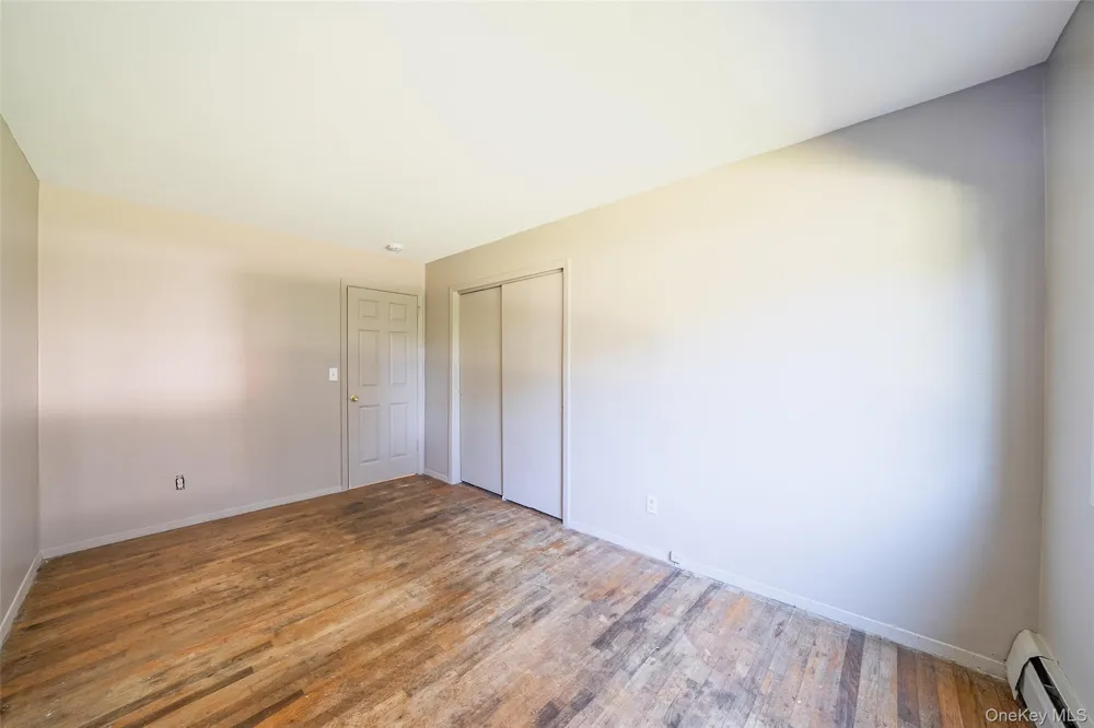 2397 union blvd #8a Islip, NY 11751