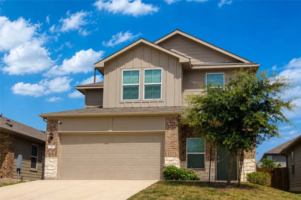 218 Harvest Creek Drive Uhland, TX 78640