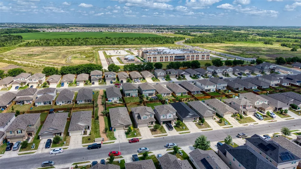 218 Harvest Creek Drive Uhland, TX 78640