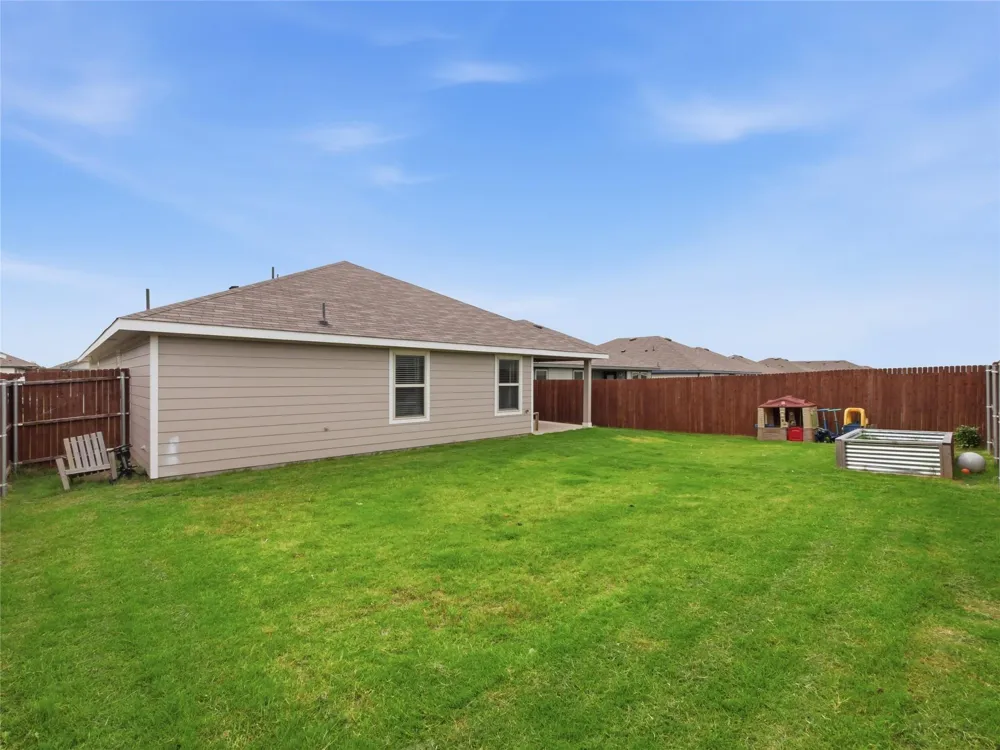 6444 Water Rapids Drive Princeton, TX 75407