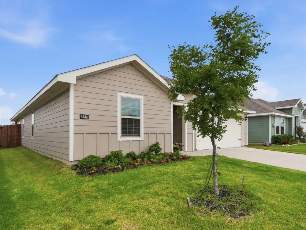 6444 Water Rapids Drive Princeton, TX 75407