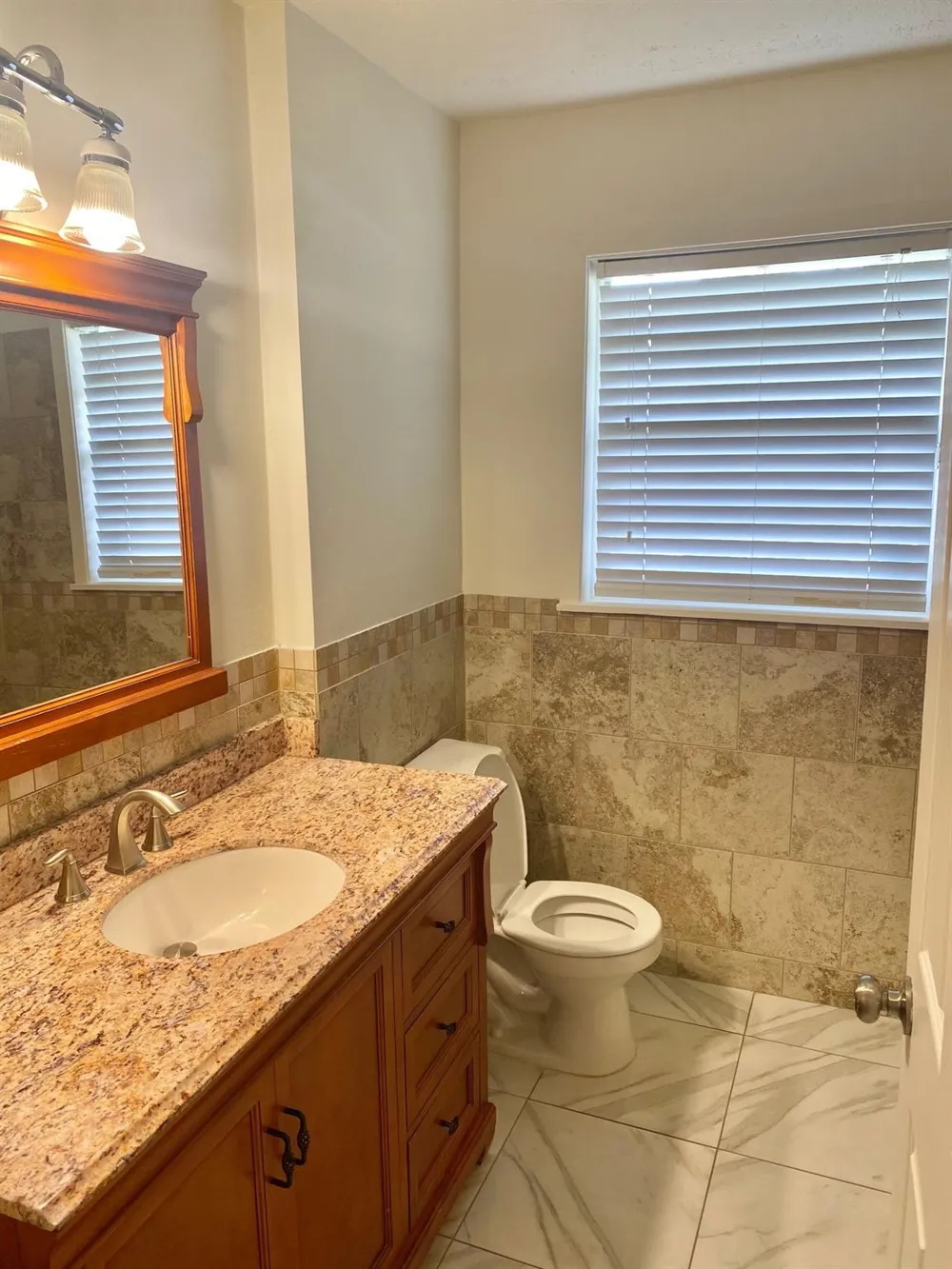 512 Wilmington Drive Bellaire, TX 77401
