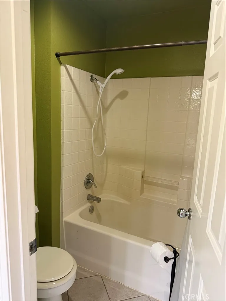 1353 Hermosa Corona, CA 92879