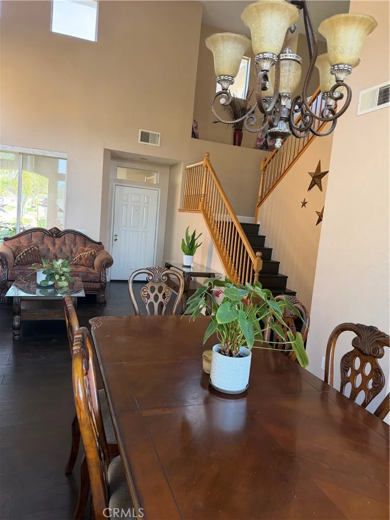 1353 Hermosa Corona, CA 92879