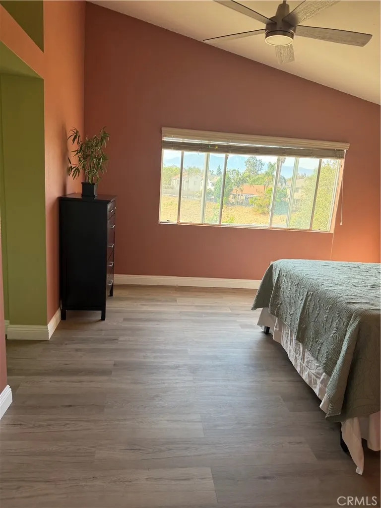 1353 Hermosa Corona, CA 92879