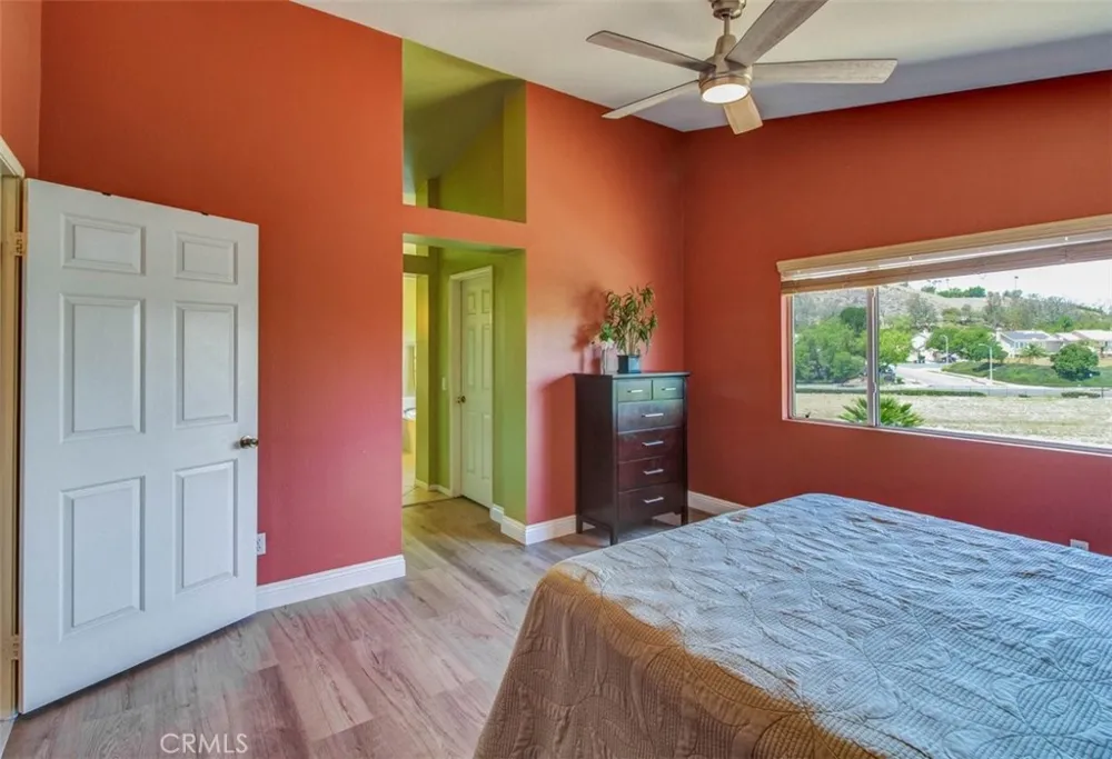 1353 Hermosa Corona, CA 92879