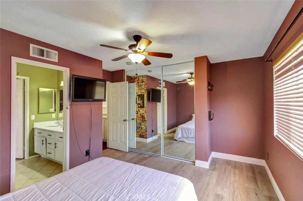 1353 Hermosa Corona, CA 92879