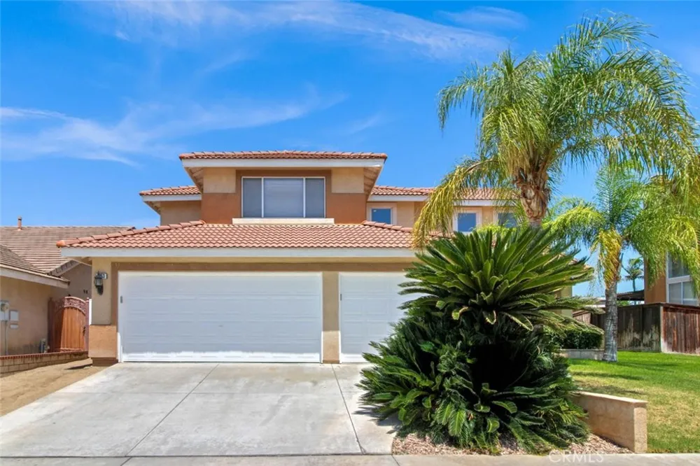 1353 Hermosa Corona, CA 92879