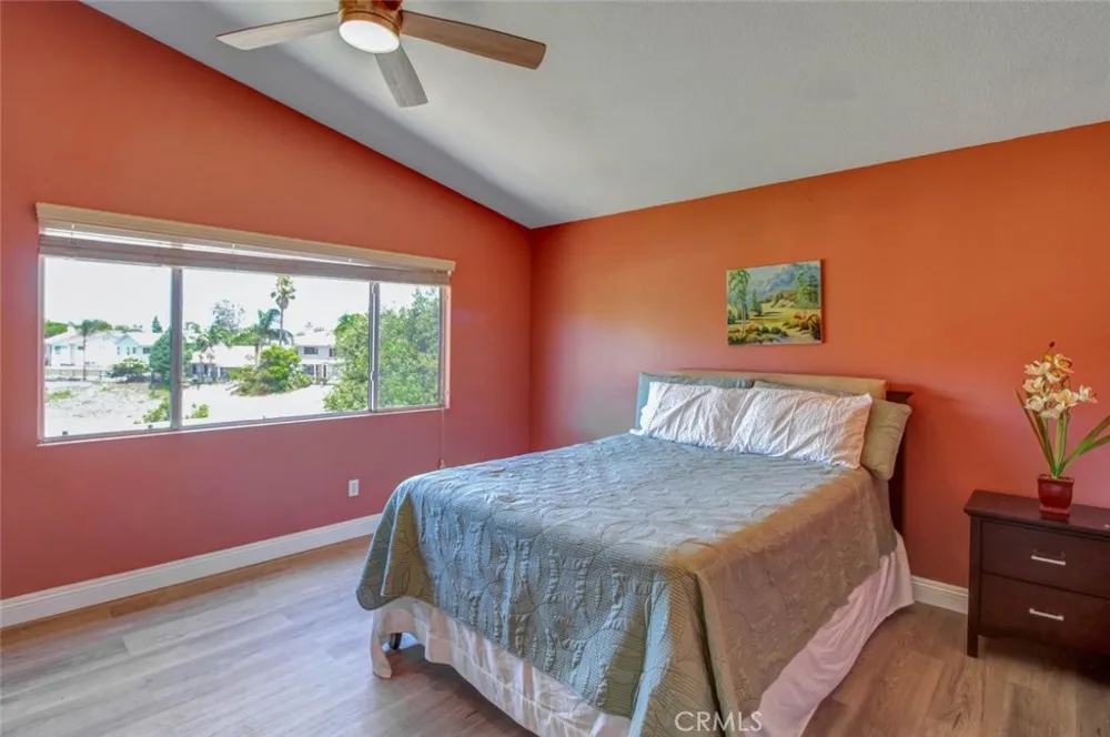 1353 Hermosa Corona, CA 92879