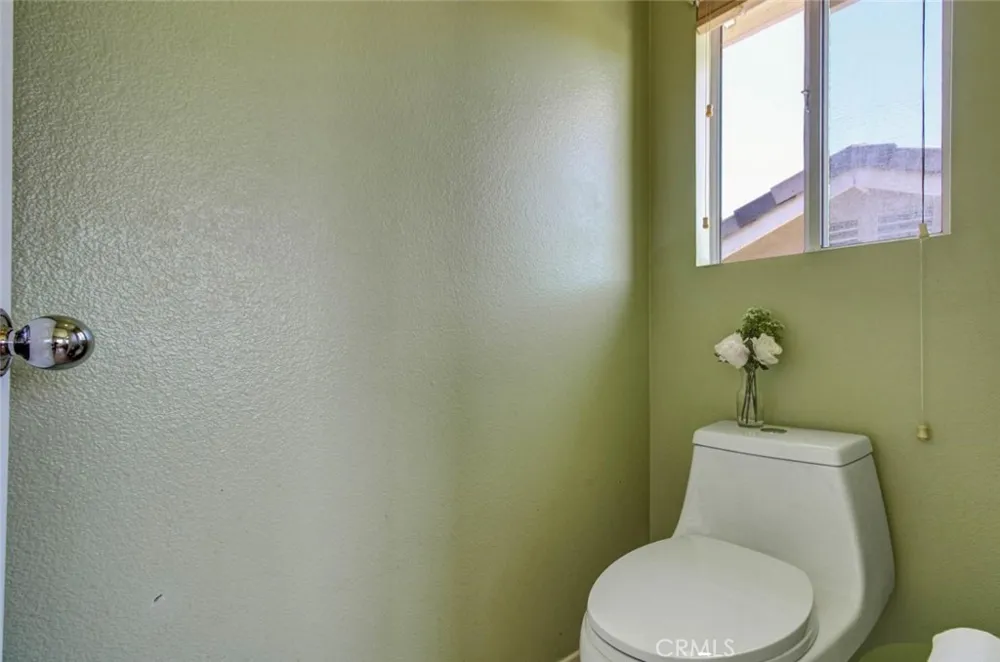 1353 Hermosa Corona, CA 92879
