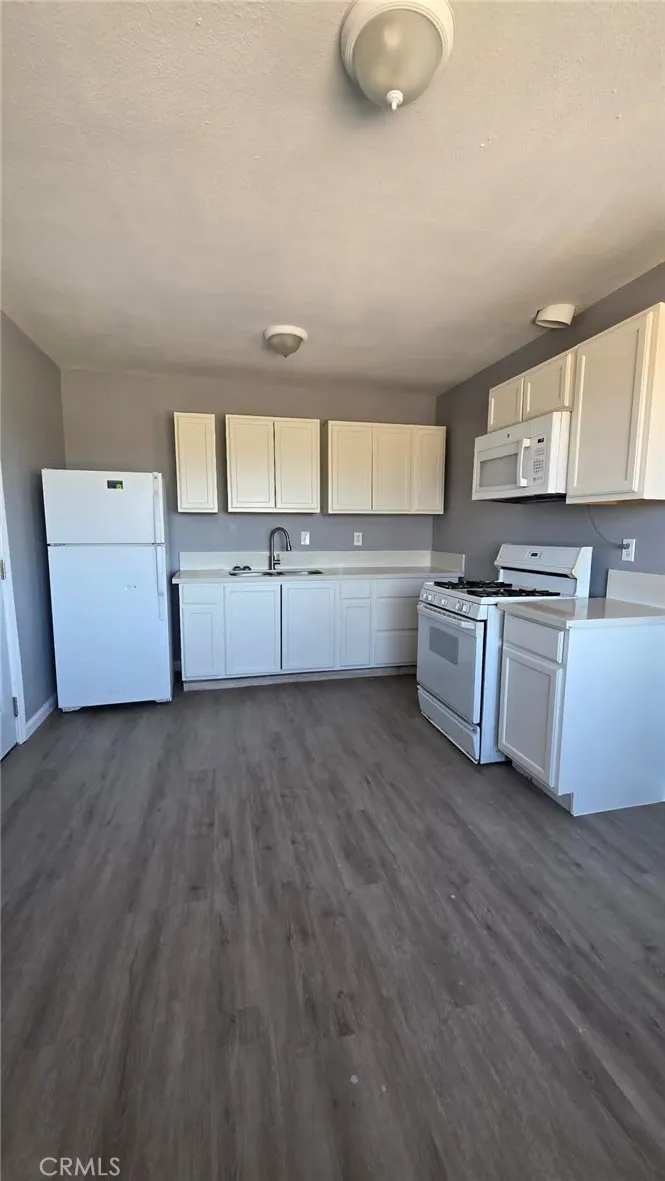25287 Main Barstow, CA 92311