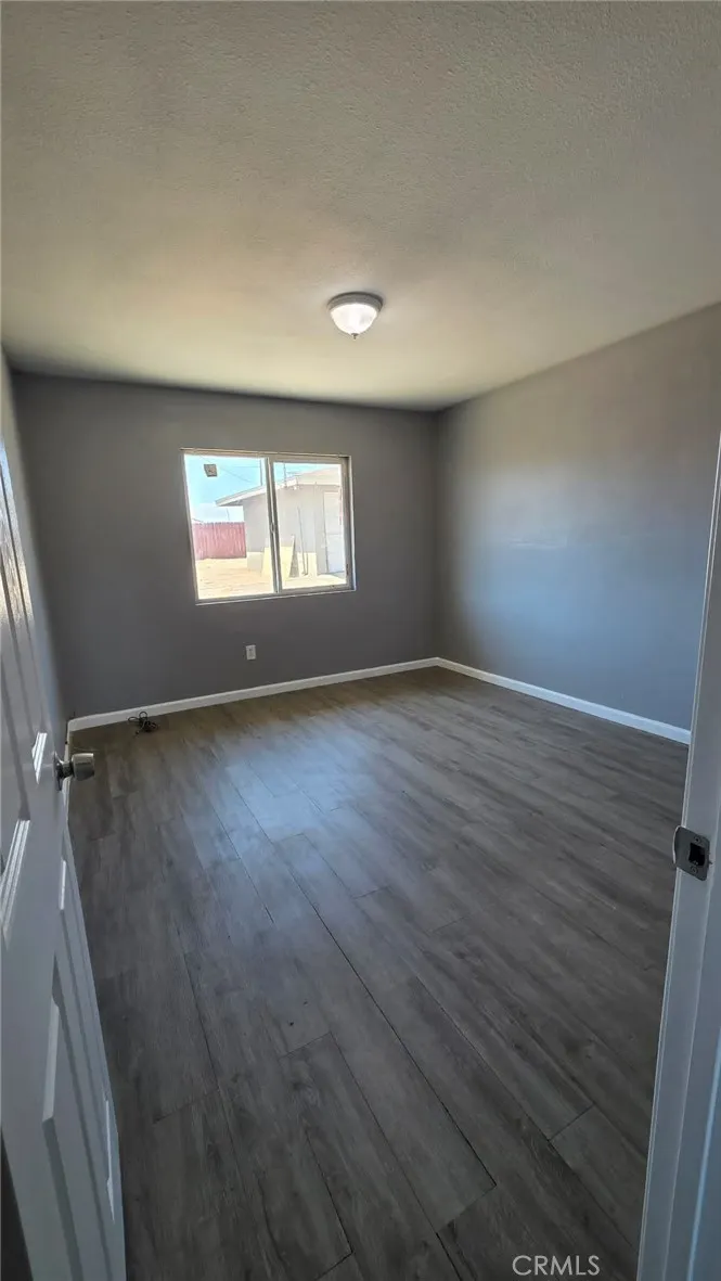 25287 Main Barstow, CA 92311