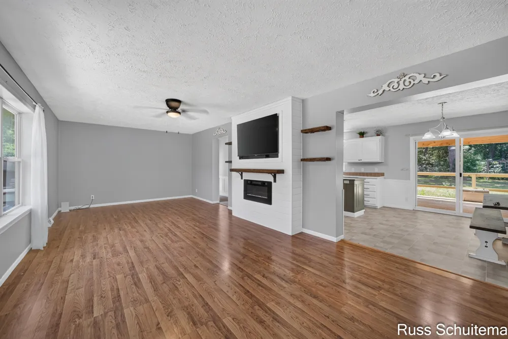 11508 Nichols Road Holton, MI 49425