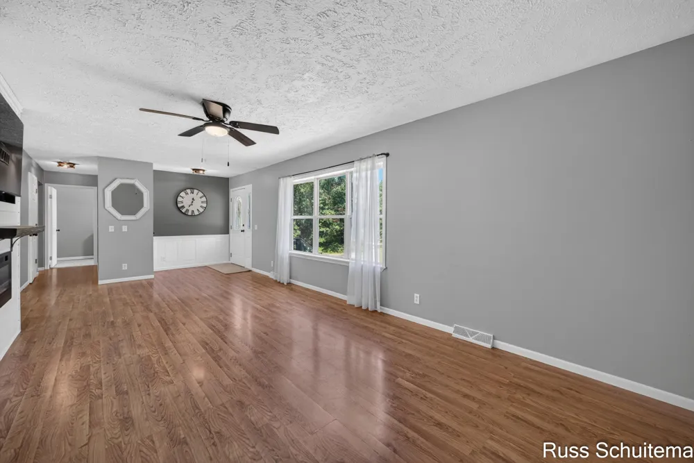 11508 Nichols Road Holton, MI 49425