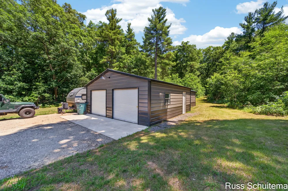 11508 Nichols Road Holton, MI 49425
