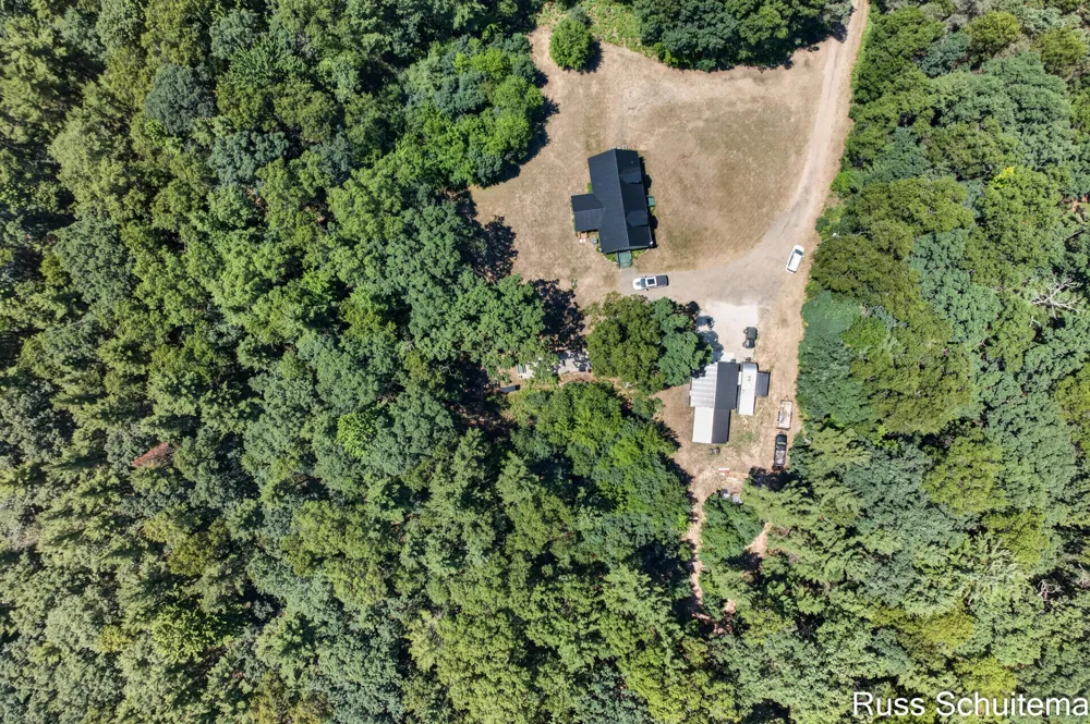 11508 Nichols Road Holton, MI 49425