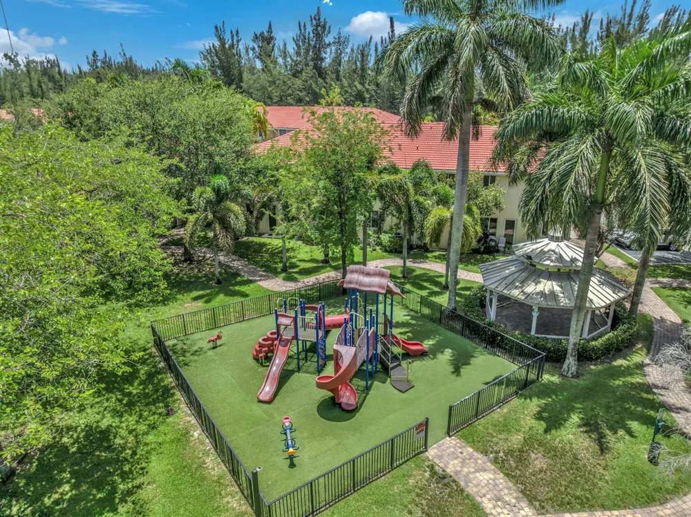 21431 NW 13TH COURT ##116 Miami Gardens, FL 33169