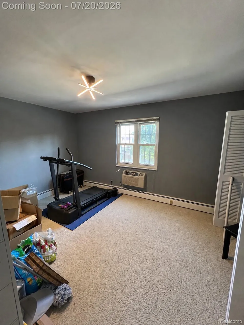 555 Townsend Street #203 Birmingham City, MI 48009