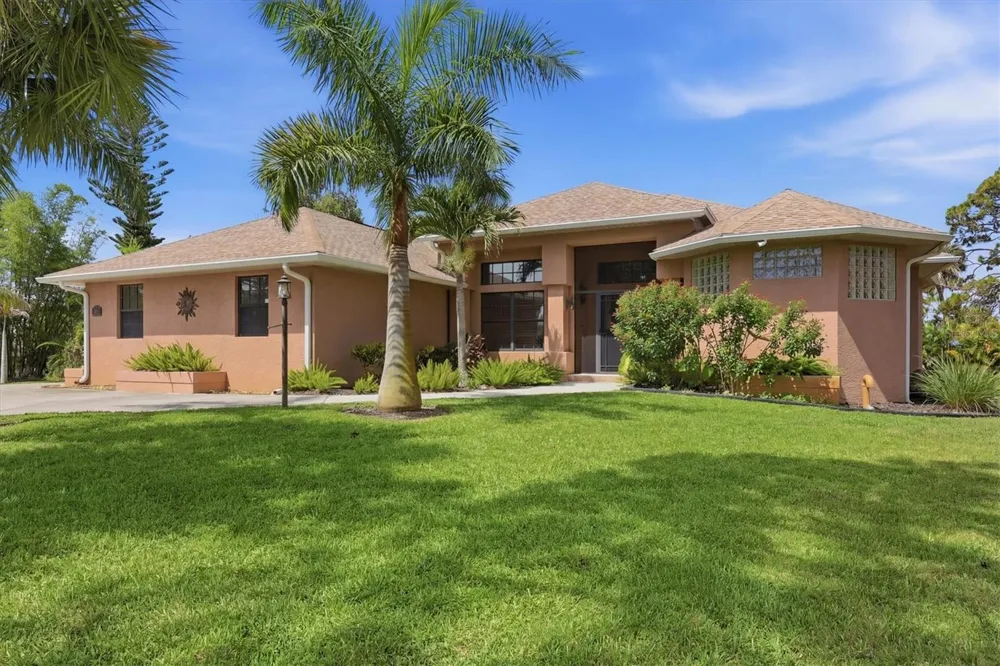 1710 PARKER DRIVE Englewood, FL 34223