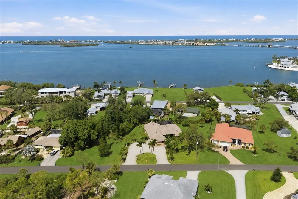 1710 PARKER DRIVE Englewood, FL 34223