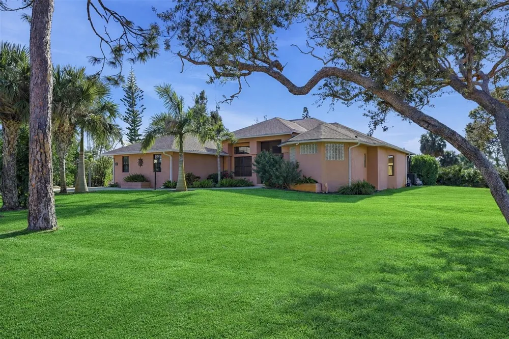 1710 PARKER DRIVE Englewood, FL 34223