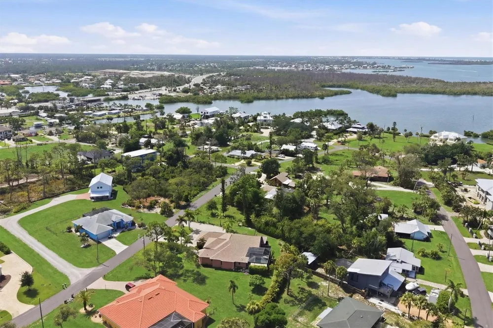 1710 PARKER DRIVE Englewood, FL 34223