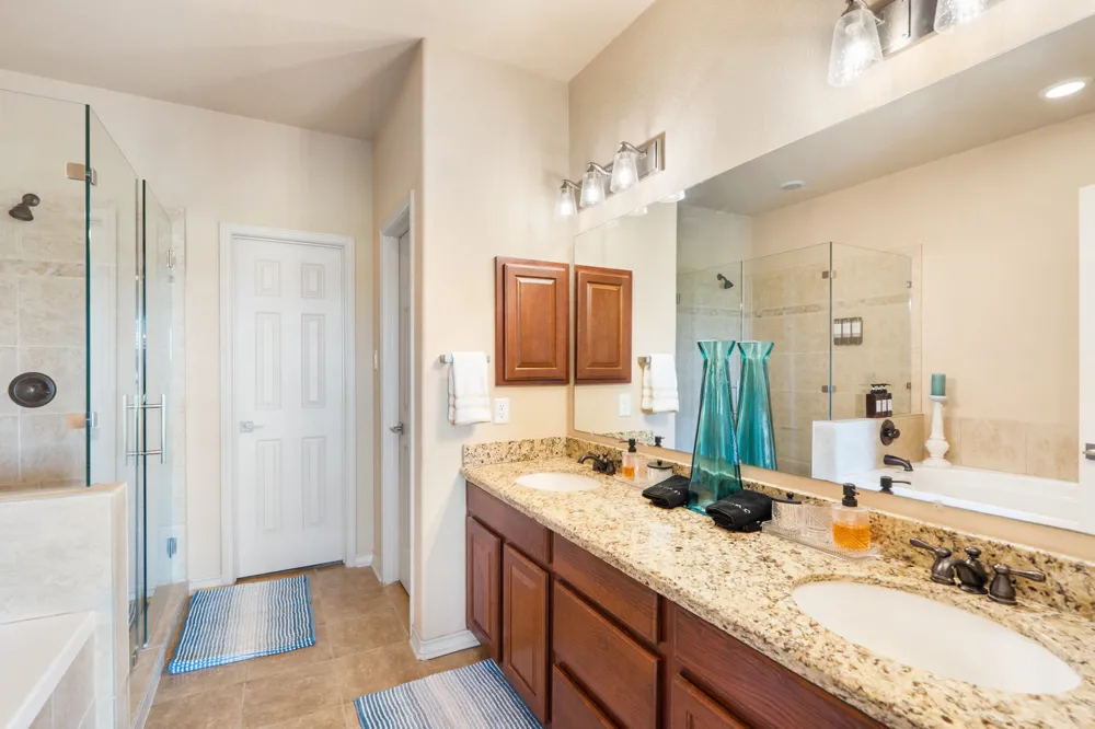 970 Parkview Drive Canyon Lake, TX 78133
