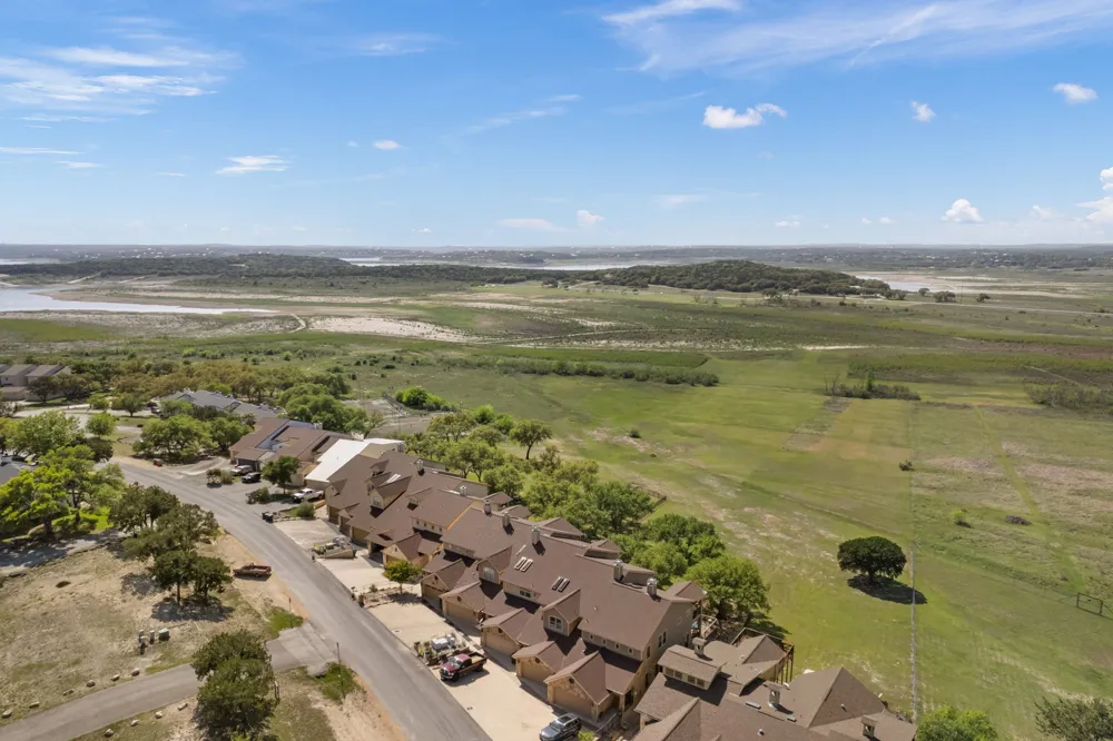 970 Parkview Drive Canyon Lake, TX 78133