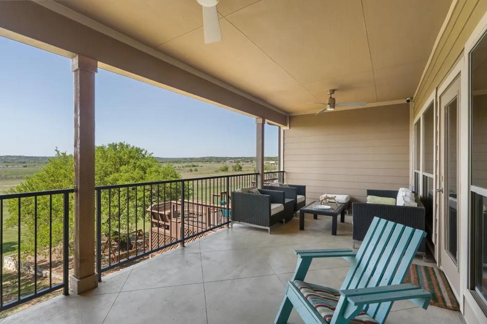 970 Parkview Drive Canyon Lake, TX 78133