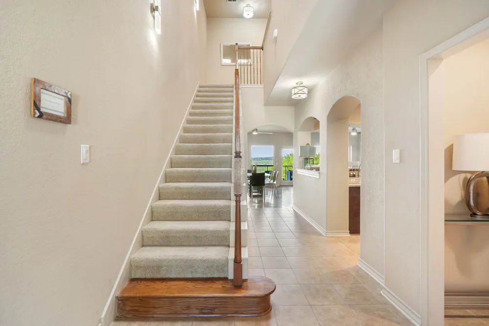 970 Parkview Drive Canyon Lake, TX 78133