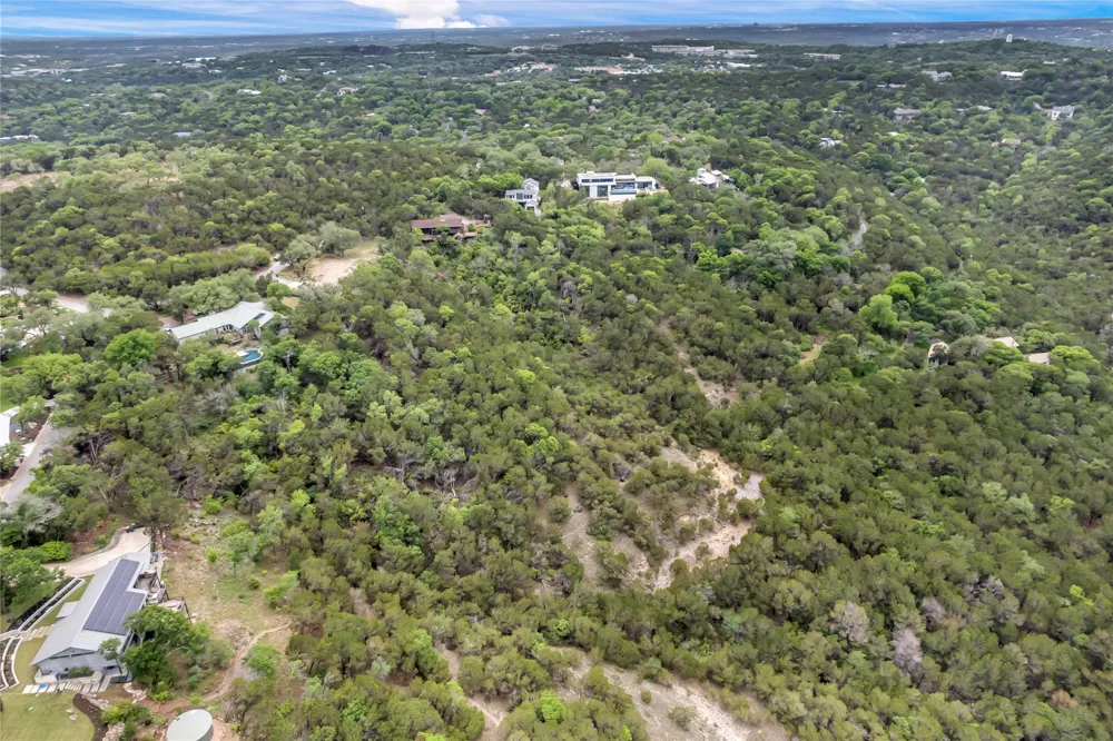5 Little Bend Drive West Lake Hills, TX 78746