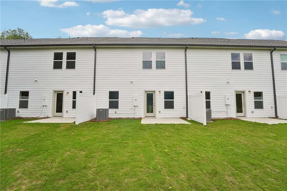 320 Dearborn Drive Cartersville, GA 30120
