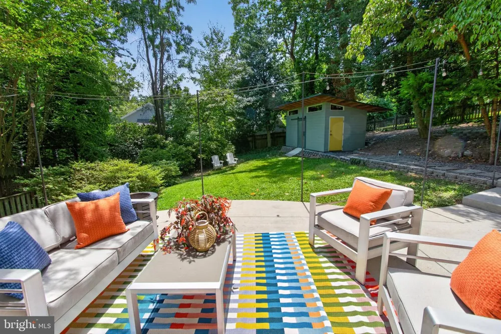 6222 DAHLONEGA ROAD Bethesda, MD 20816