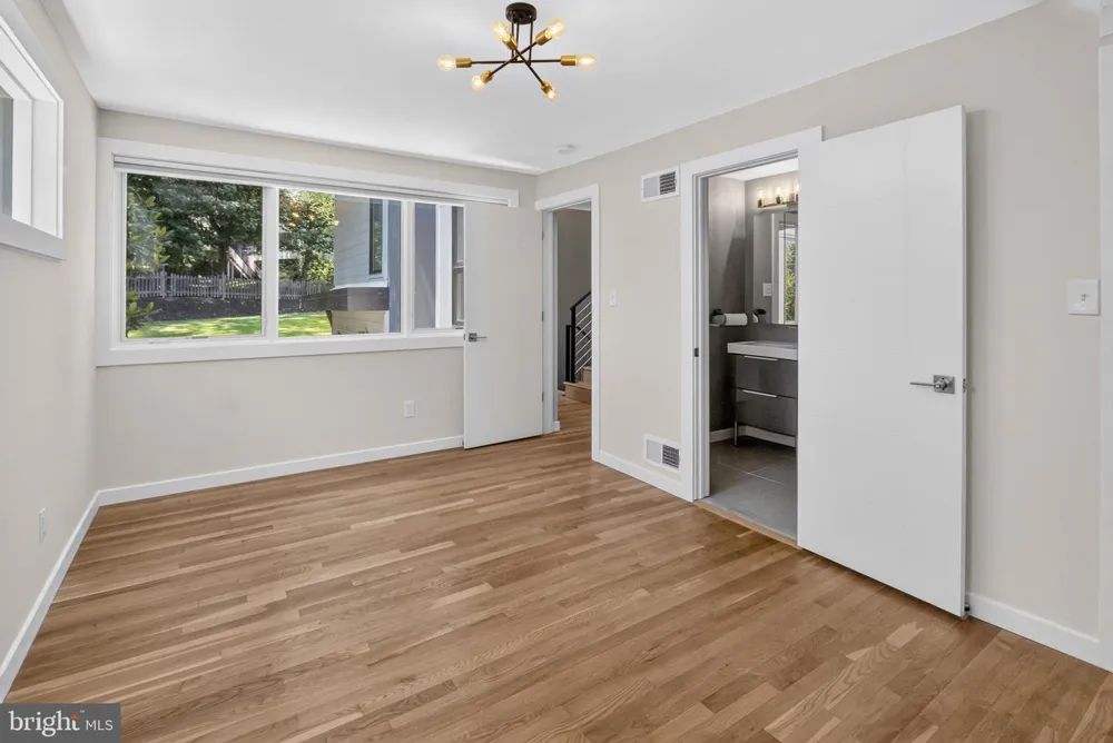 6222 DAHLONEGA ROAD Bethesda, MD 20816