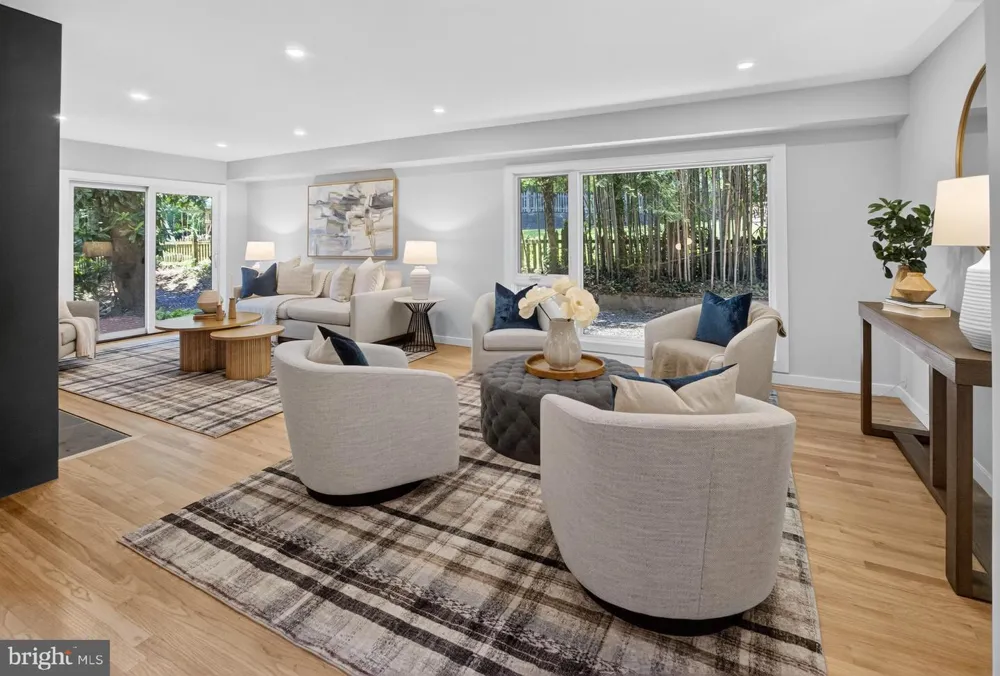 6222 DAHLONEGA ROAD Bethesda, MD 20816