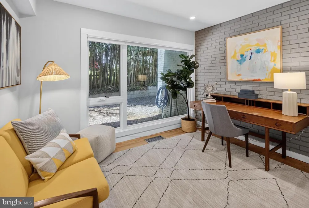 6222 DAHLONEGA ROAD Bethesda, MD 20816