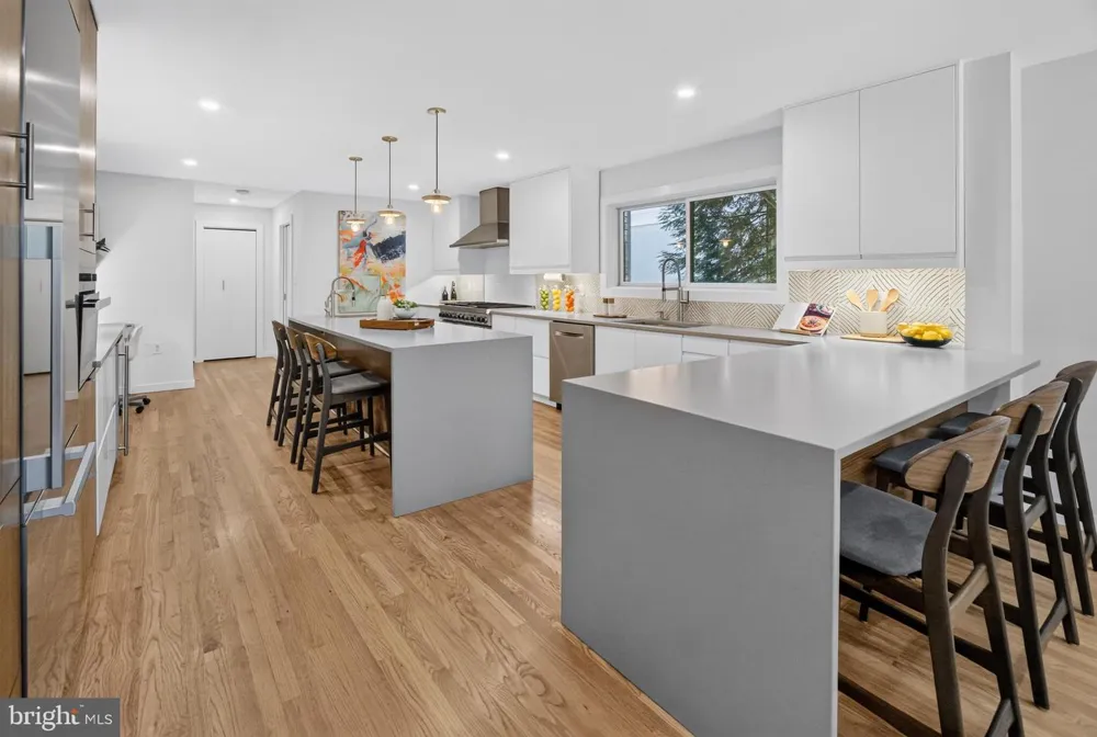6222 DAHLONEGA ROAD Bethesda, MD 20816