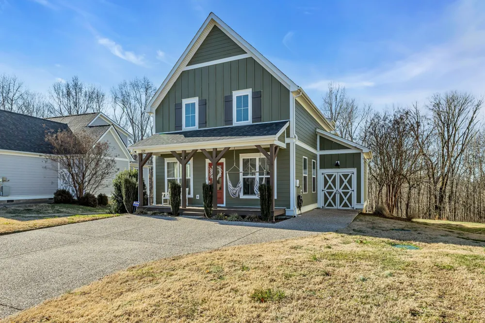 321 Evans Dr Tullahoma, TN 37388