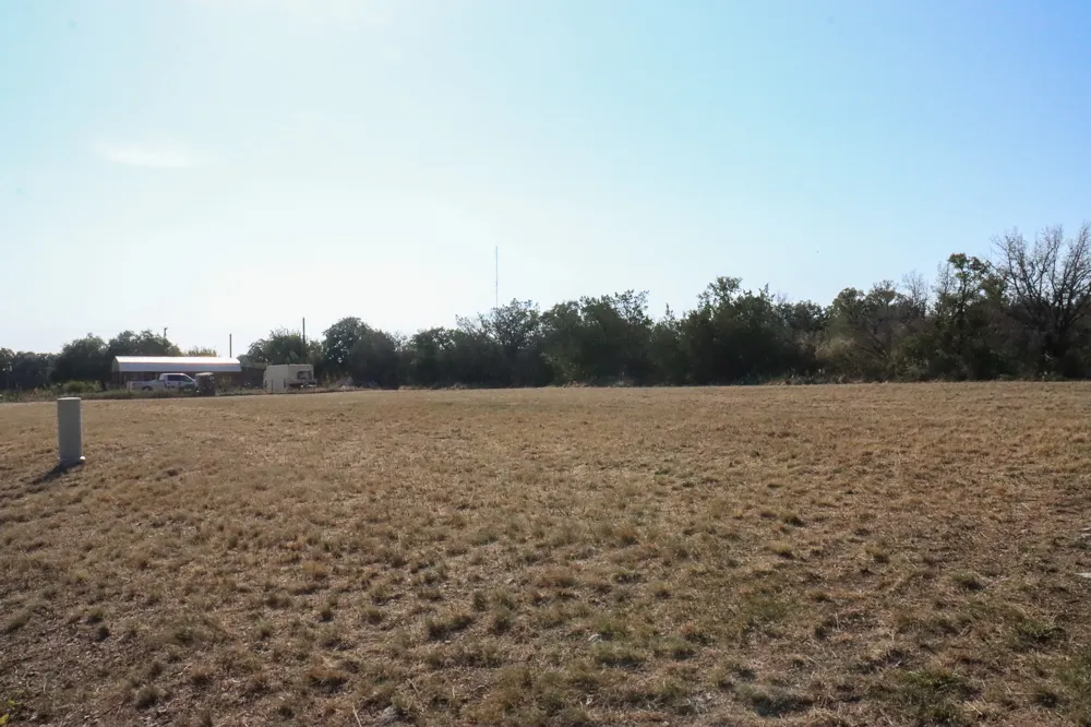 205 E Kelly Lane San Saba, TX 76877