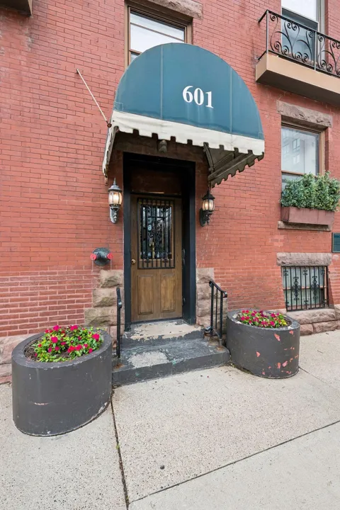601 S 9th Street #1