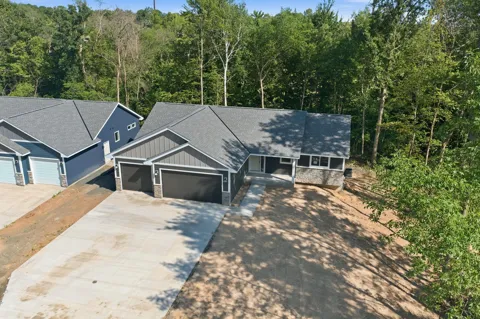 1333 E Aspen Drive